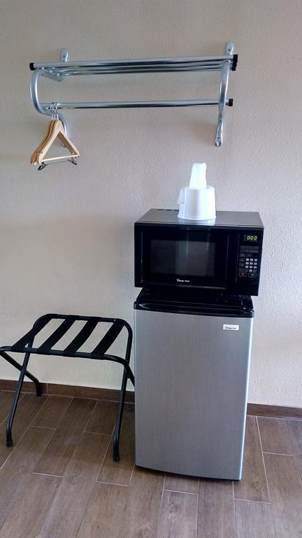 6-blythe, Ca - South Hotel