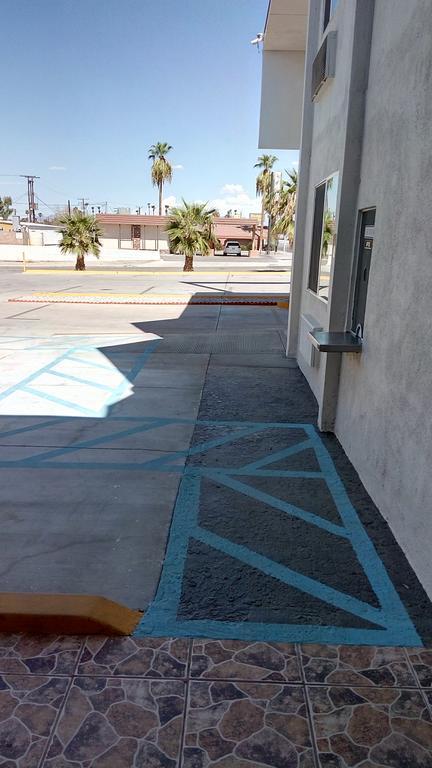 6-blythe, Ca - South Hotel