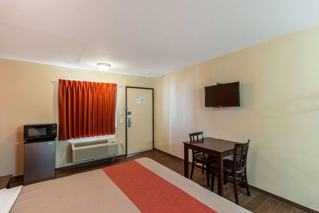 6-blythe, Ca - South Hotel 3*