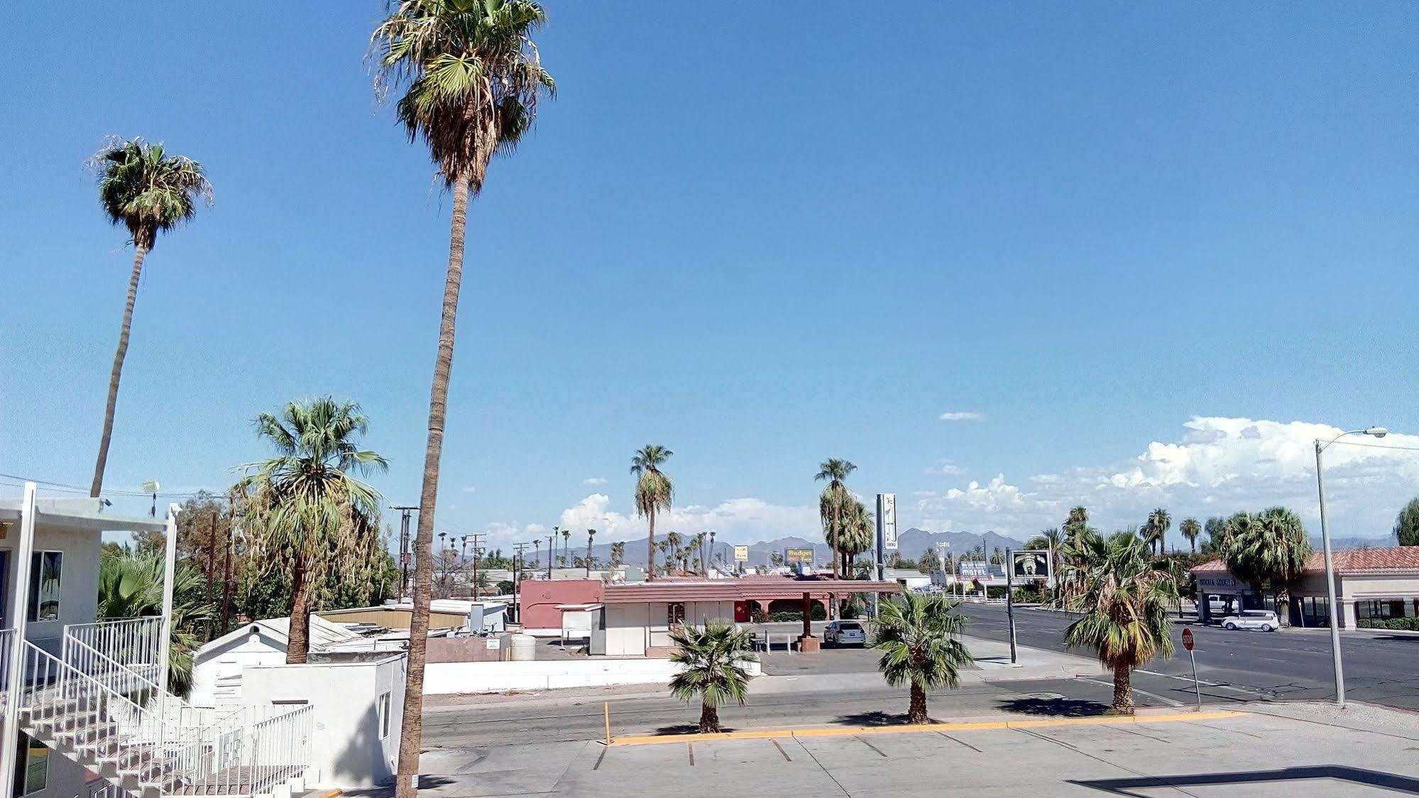 6-blythe, Ca - South Hotel